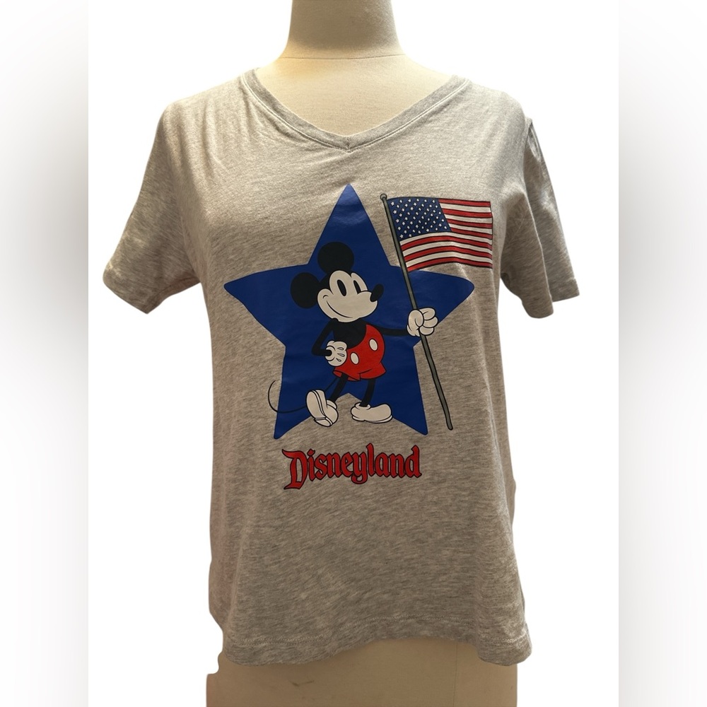 Disney Gray T-Shirt with Mickey and American Flag